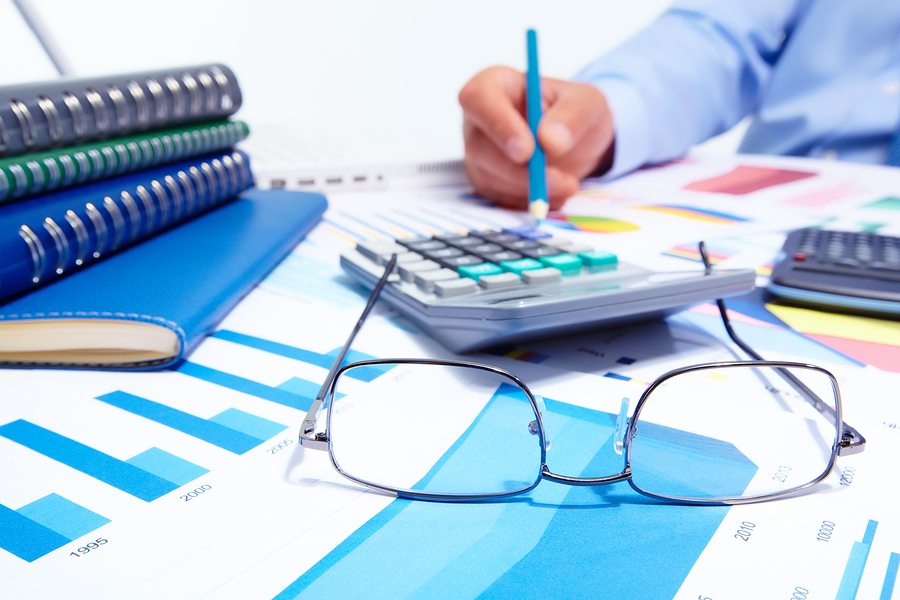 The Importance of a Minimum Order Policy